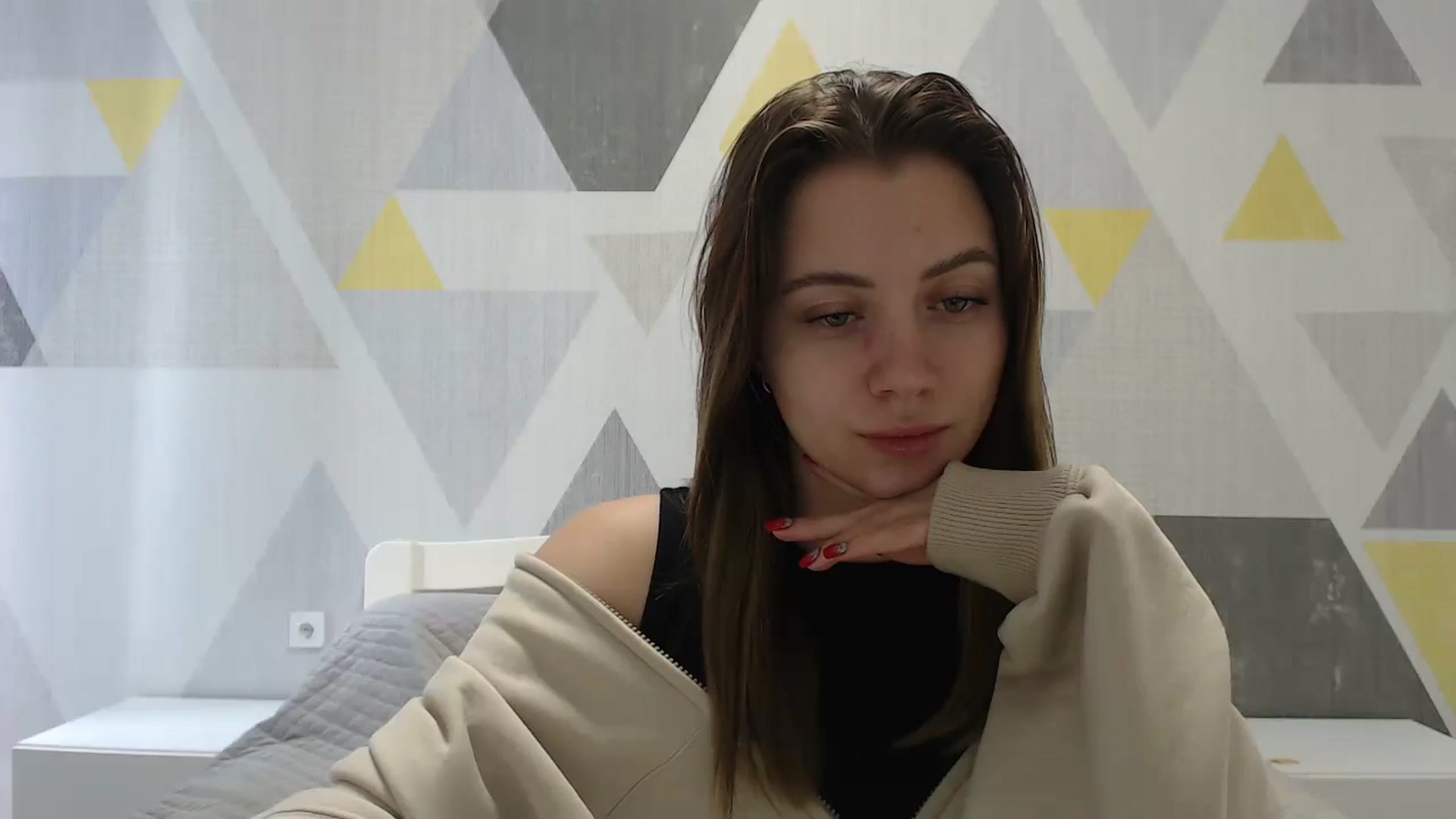 Gallery image thumbnail from Sulfate0's myfreecams stream on, 01/10/2025, 08:37 image 15 of 20