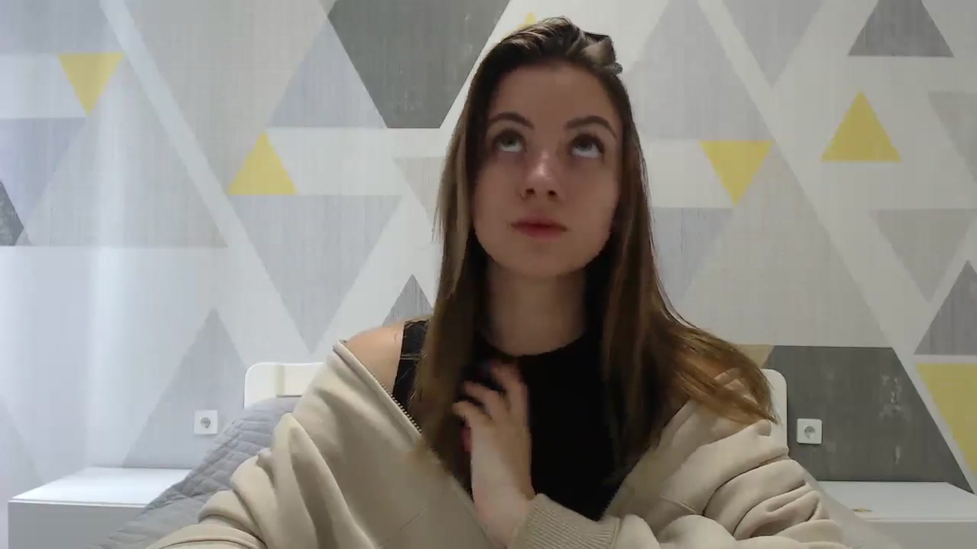 Gallery image thumbnail from Sulfate0's myfreecams stream on, 01/10/2025, 08:37 image 9 of 20