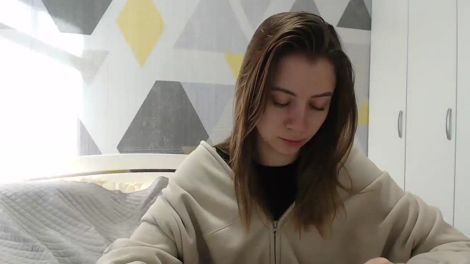 Gallery image thumbnail from Sulfate0's myfreecams stream on, 01/10/2025, 09:41 image 2 of 20
