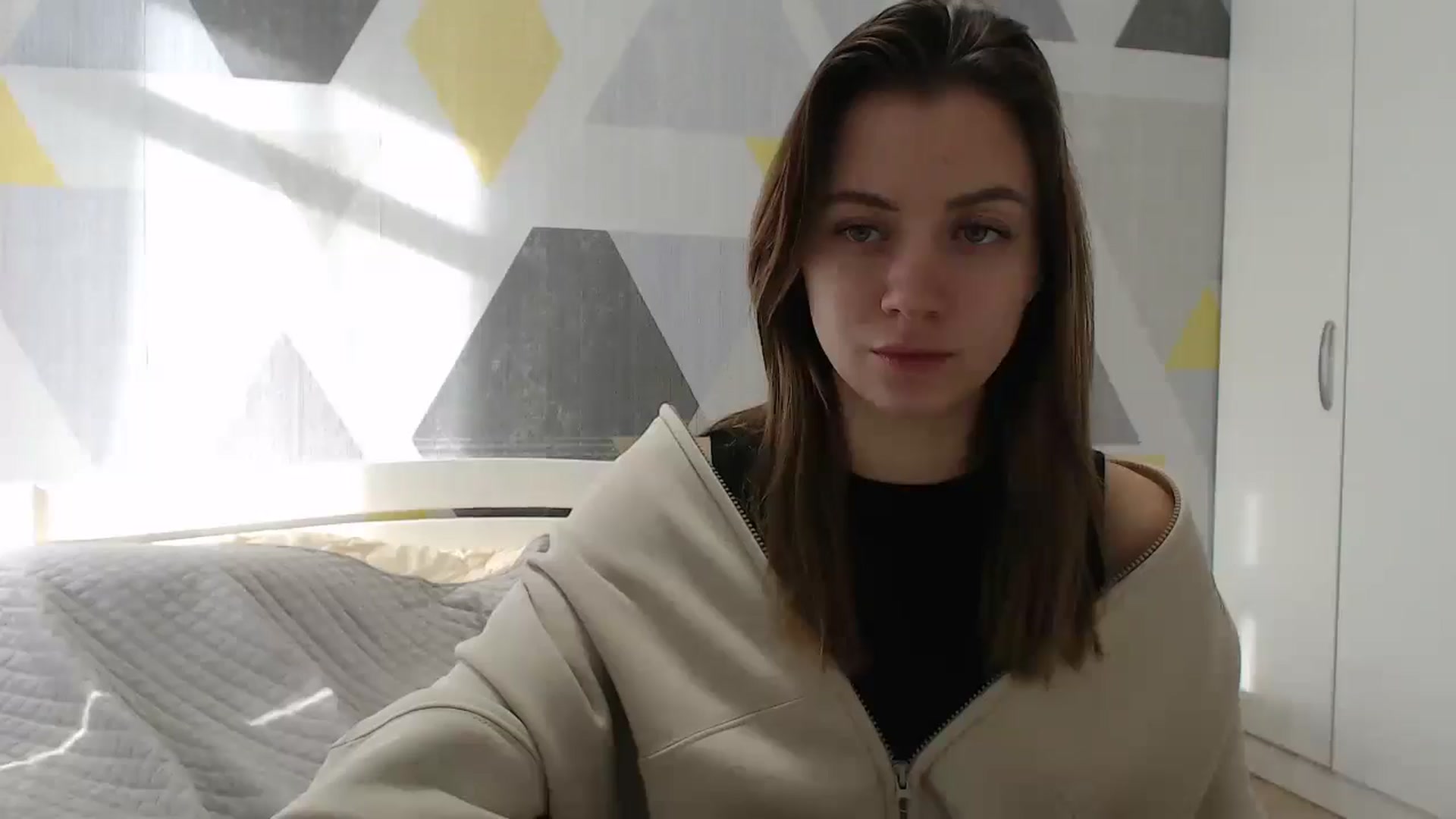 Gallery image thumbnail from Sulfate0's myfreecams stream on, 01/10/2025, 09:41 image 14 of 20