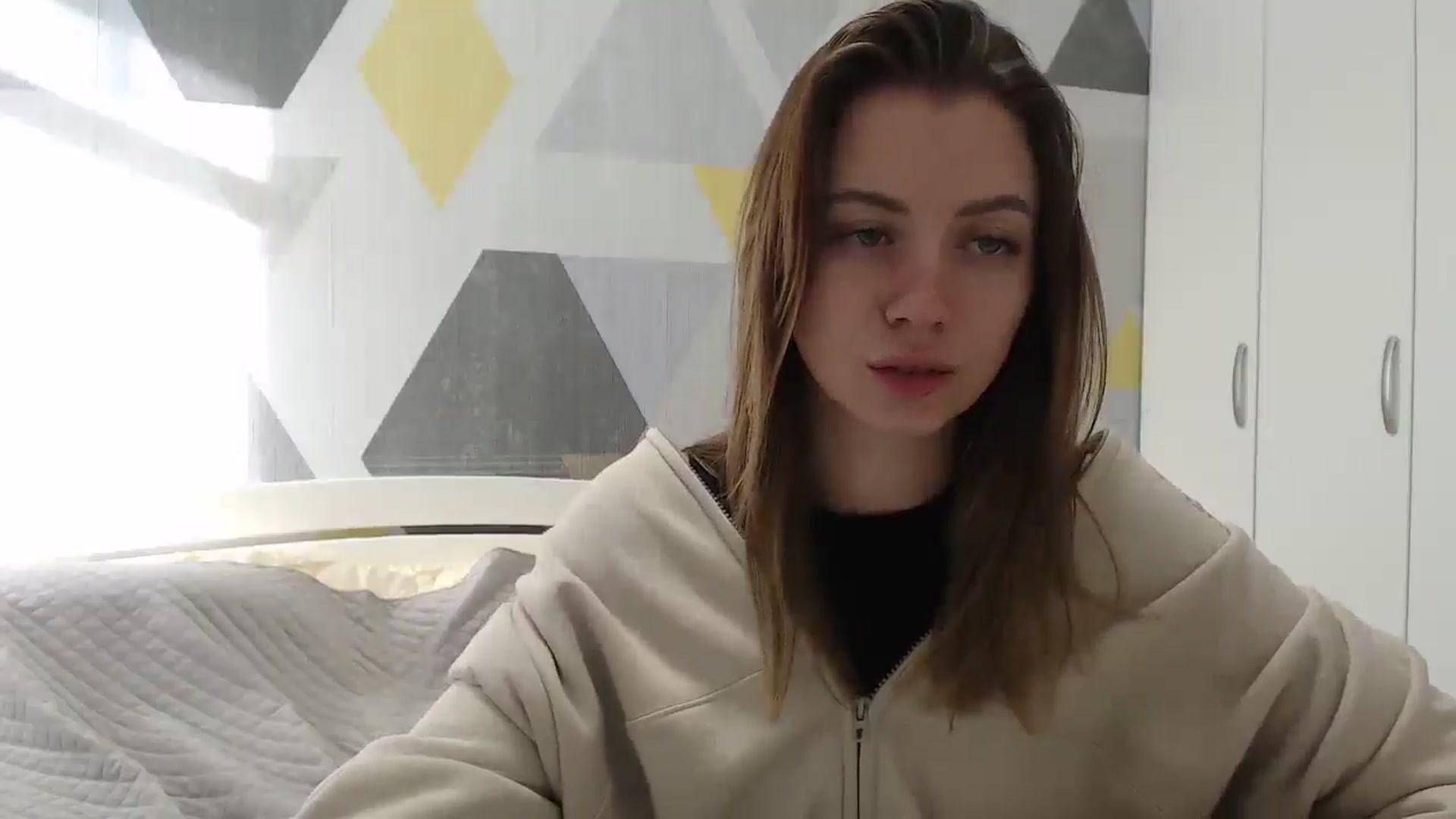 Gallery image thumbnail from Sulfate0's myfreecams stream on, 01/10/2025, 09:41 image 3 of 20