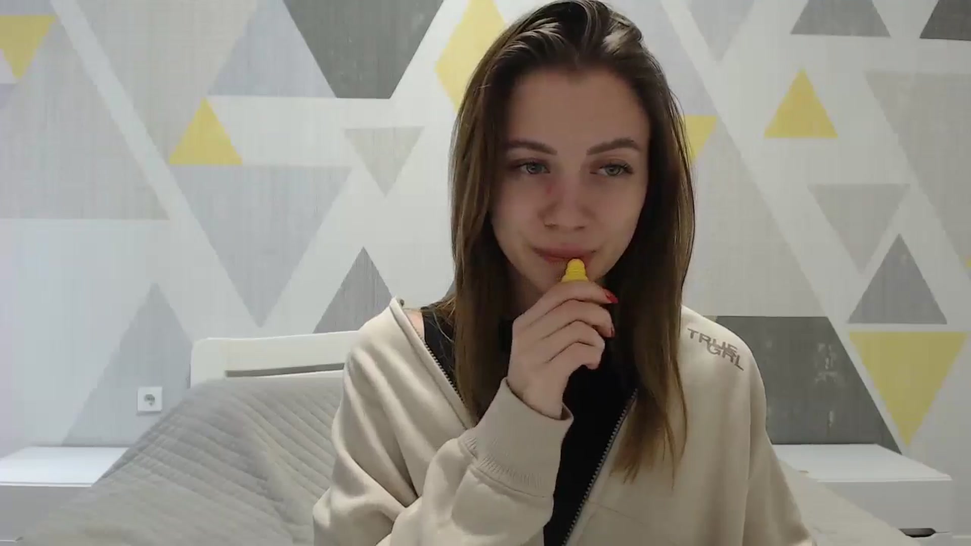 Gallery image thumbnail from Sulfate0's myfreecams stream on, 01/10/2025, 11:00 image 8 of 20