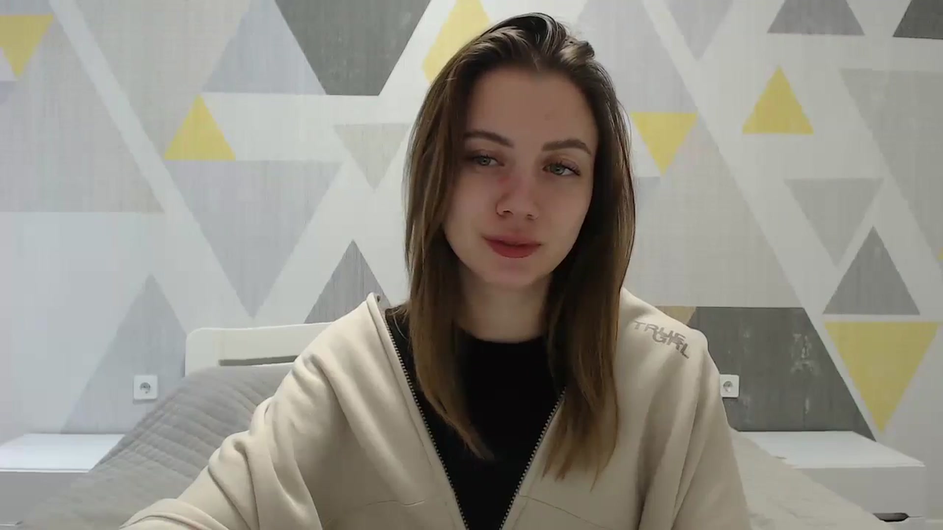 Gallery image thumbnail from Sulfate0's myfreecams stream on, 01/10/2025, 11:00 image 9 of 20