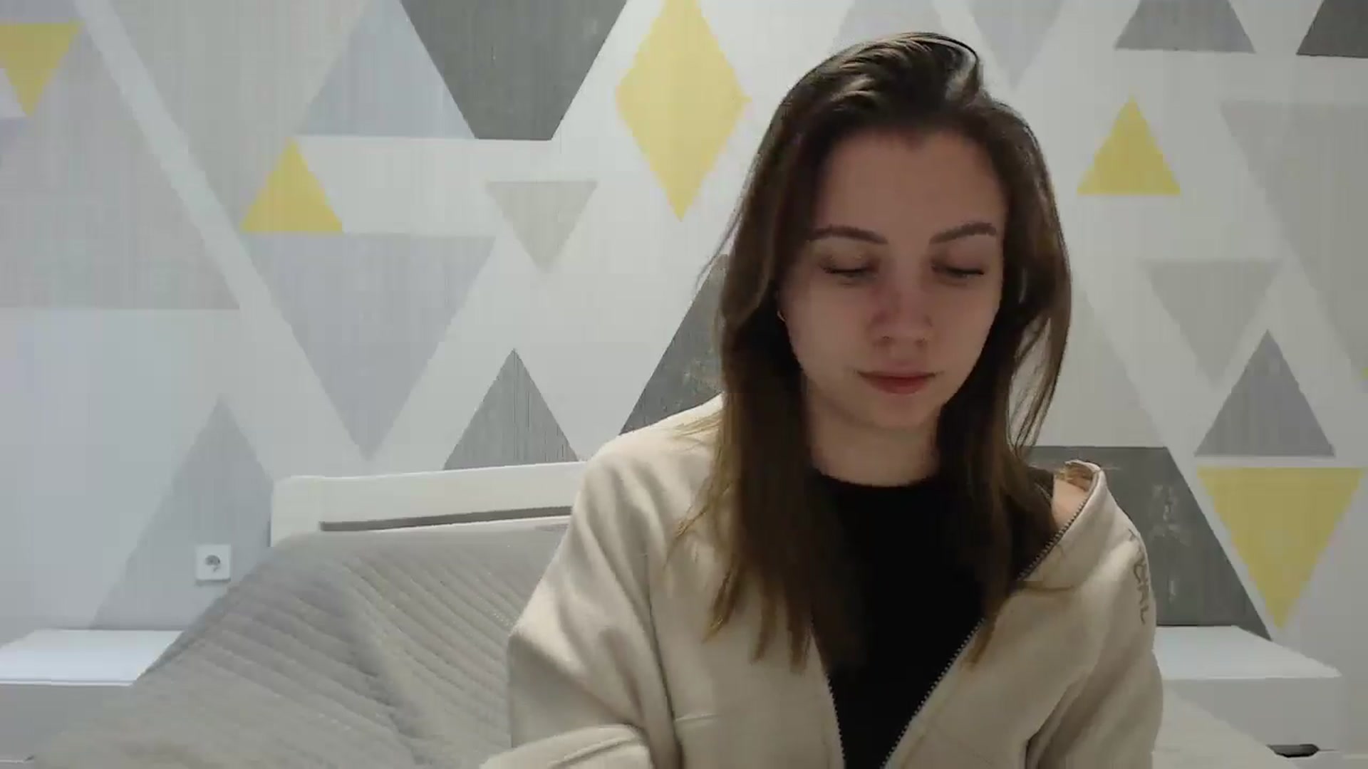Gallery image thumbnail from Sulfate0's myfreecams stream on, 01/10/2025, 11:00 image 16 of 20