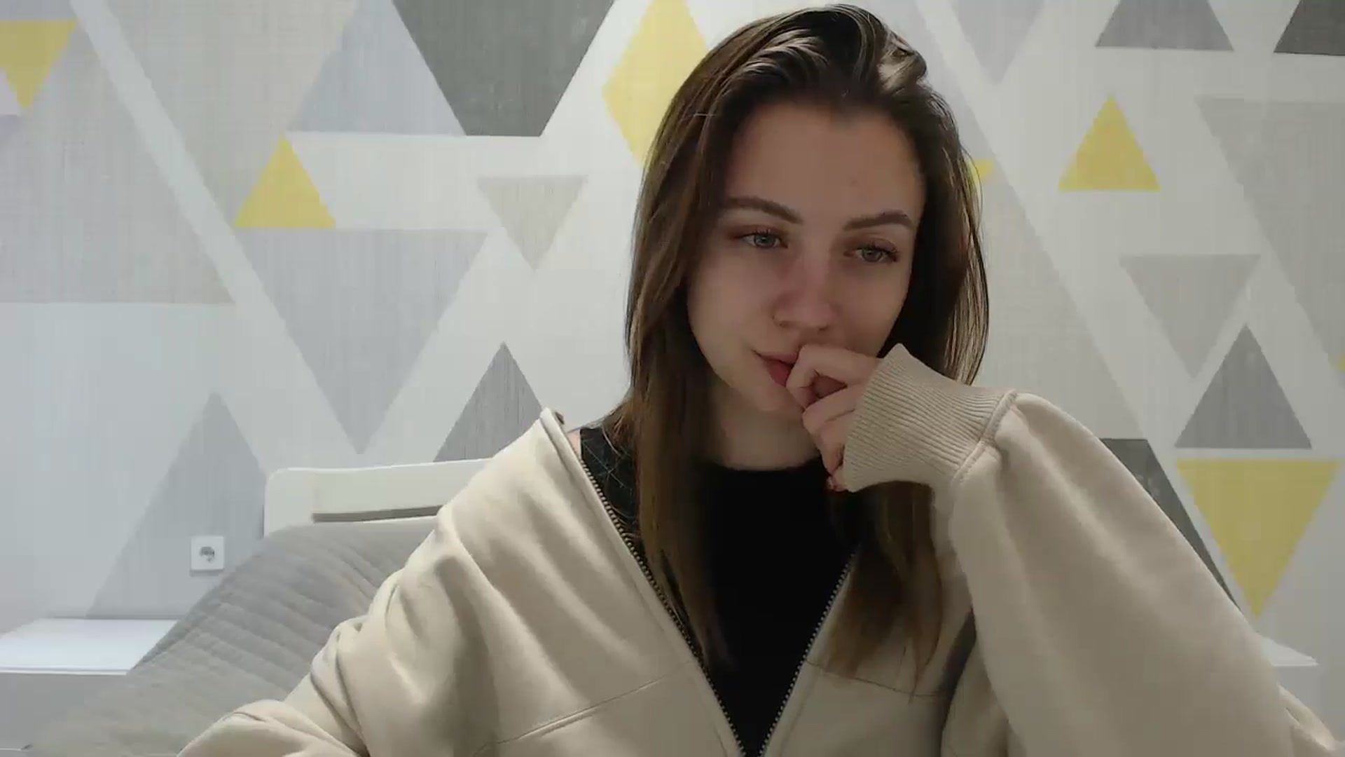 Gallery image thumbnail from Sulfate0's myfreecams stream on, 01/10/2025, 11:00 image 7 of 20