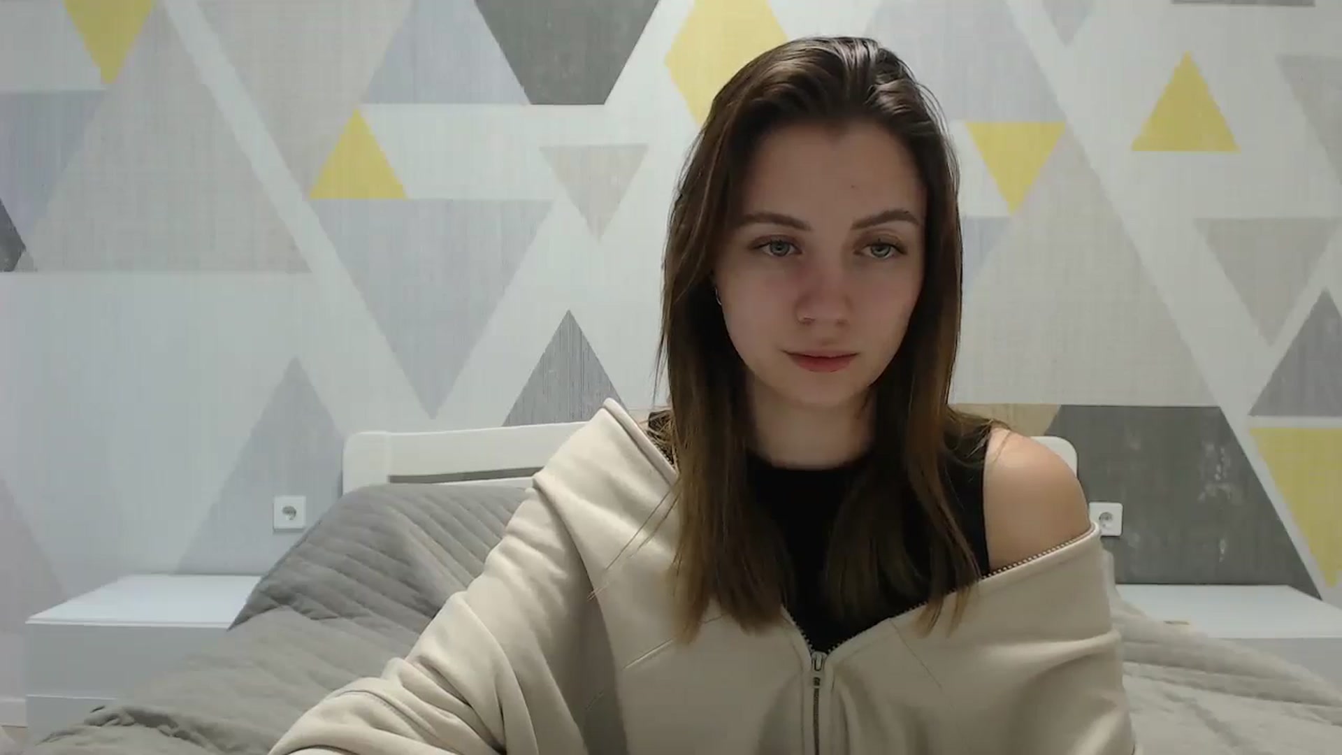 Gallery image thumbnail from Sulfate0's myfreecams stream on, 01/10/2025, 12:43 image 14 of 20