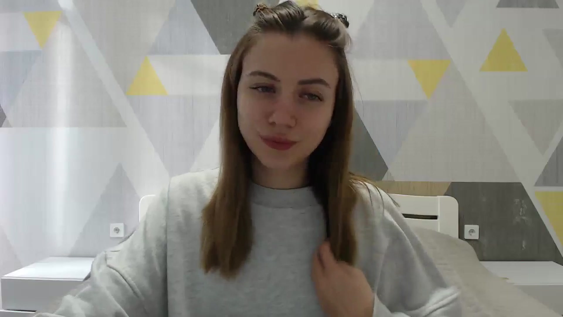 Gallery image thumbnail from Sulfate0's myfreecams stream on, 01/11/2025, 09:25 image 2 of 20