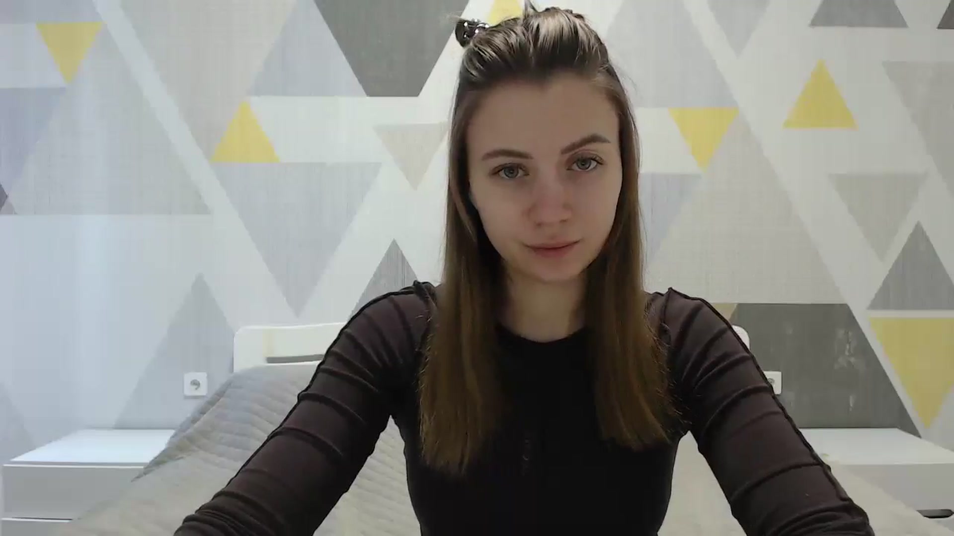 Gallery image thumbnail from Sulfate0's myfreecams stream on, 01/12/2025, 07:53 image 9 of 20