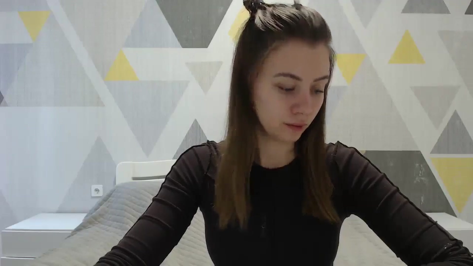 Gallery image thumbnail from Sulfate0's myfreecams stream on, 01/12/2025, 07:53 image 3 of 20