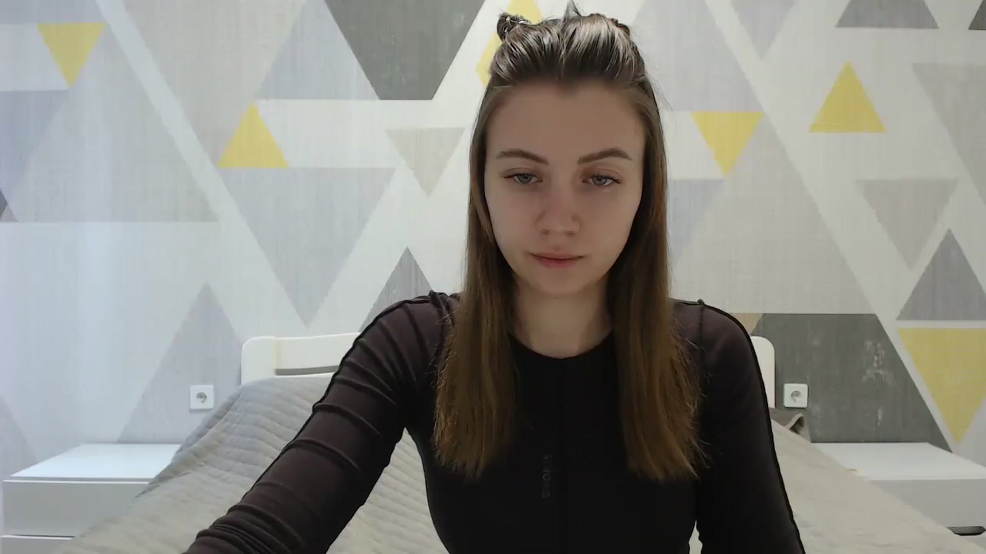 Gallery image thumbnail from Sulfate0's myfreecams stream on, 01/12/2025, 07:53 image 13 of 20