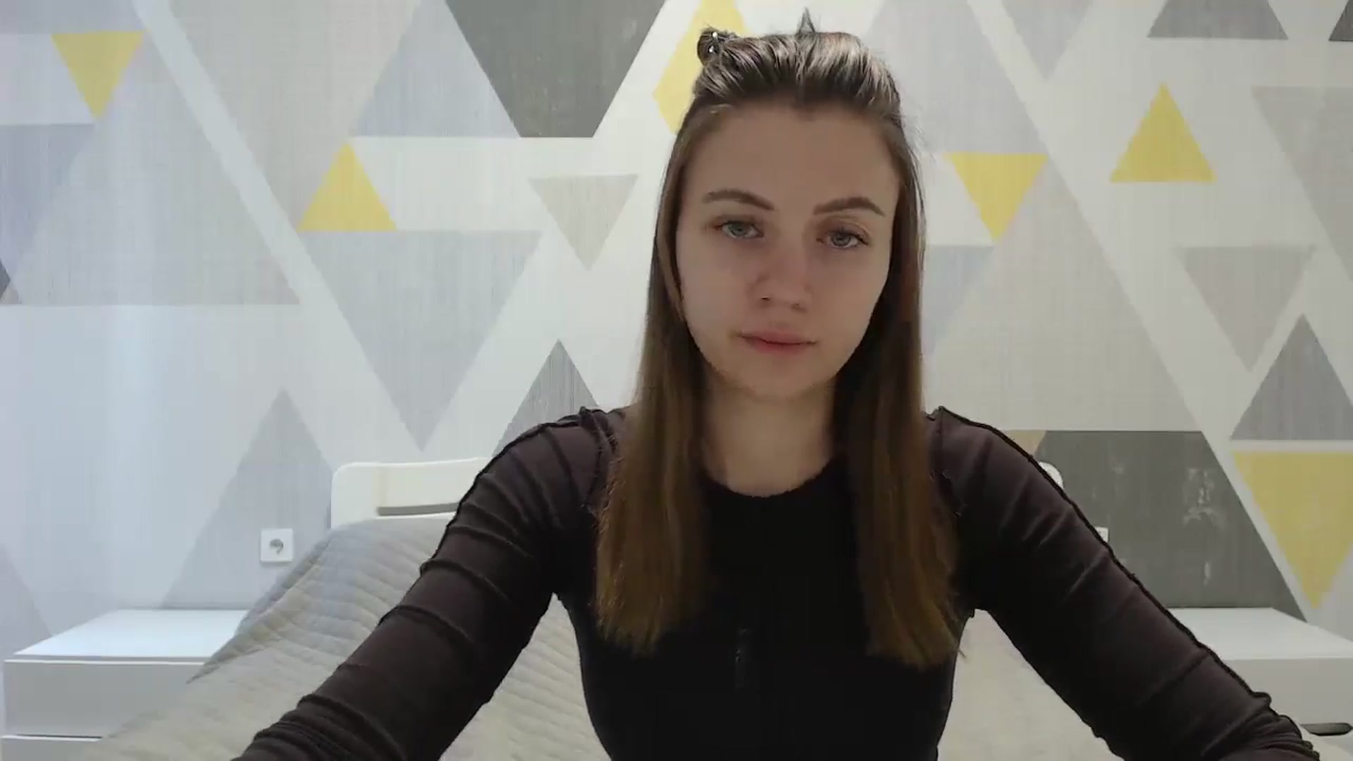 Gallery image thumbnail from Sulfate0's myfreecams stream on, 01/12/2025, 07:53 image 12 of 20