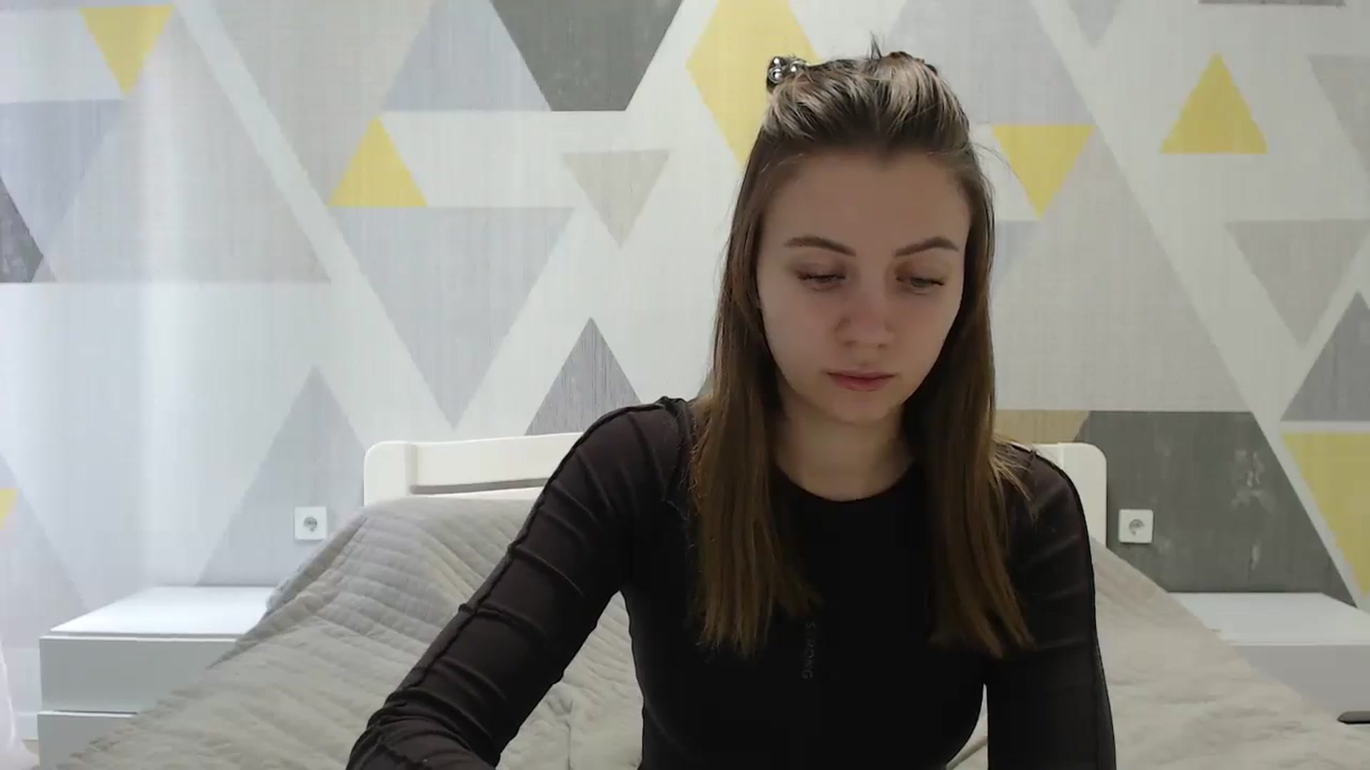 Gallery image thumbnail from Sulfate0's myfreecams stream on, 01/12/2025, 08:44 image 16 of 20