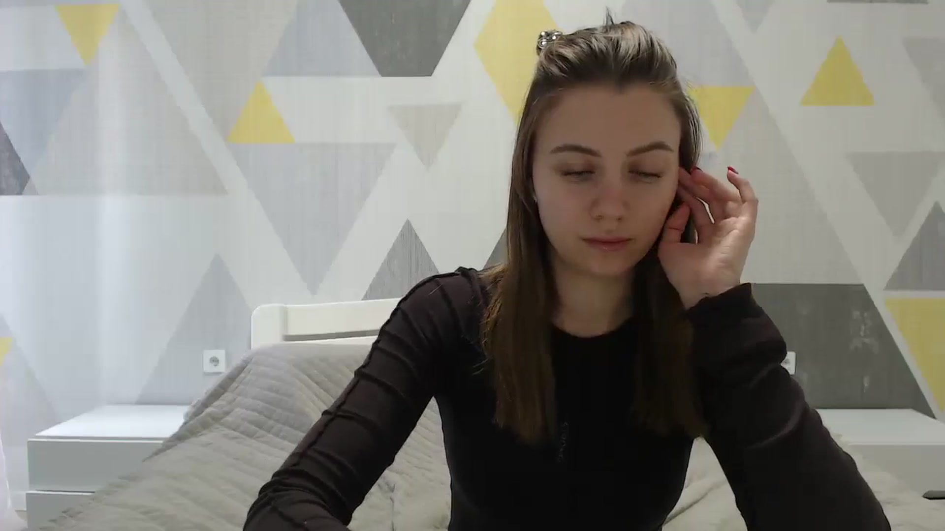 Gallery image thumbnail from Sulfate0's myfreecams stream on, 01/12/2025, 08:44 image 10 of 20
