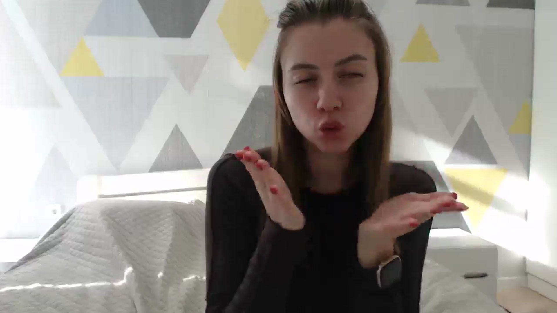 Gallery image thumbnail from Sulfate0's myfreecams stream on, 01/12/2025, 10:20 image 14 of 20