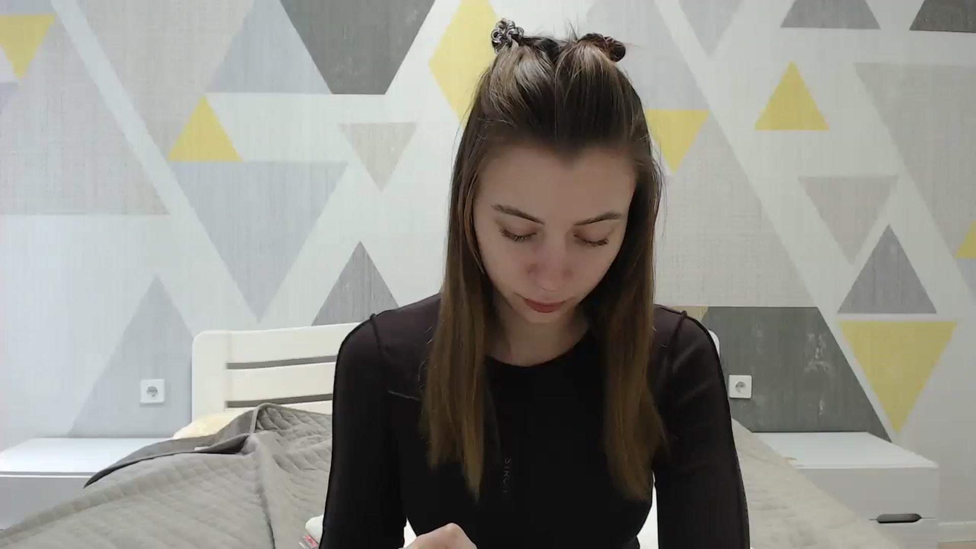 Gallery image thumbnail from Sulfate0's myfreecams stream on, 01/12/2025, 11:09 image 2 of 20