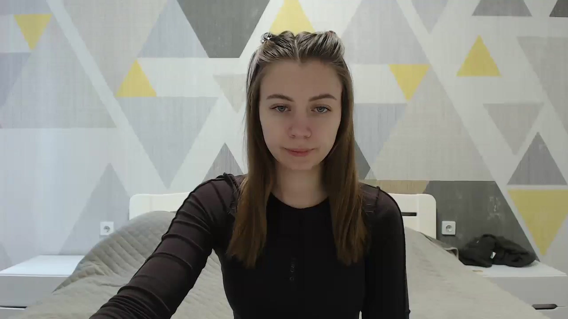 Gallery image thumbnail from Sulfate0's myfreecams stream on, 01/13/2025, 07:24 image 14 of 20