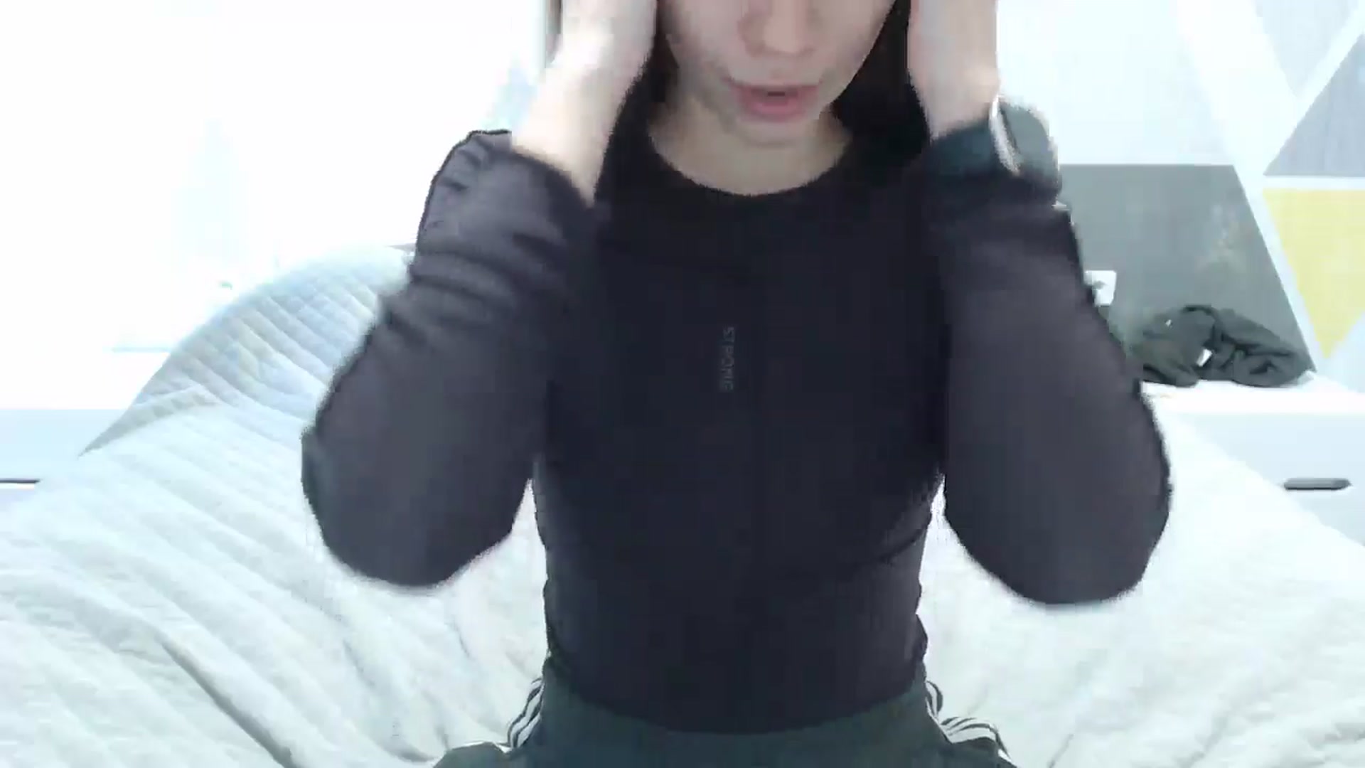 Gallery image thumbnail from Sulfate0's myfreecams stream on, 01/13/2025, 07:58 image 16 of 20