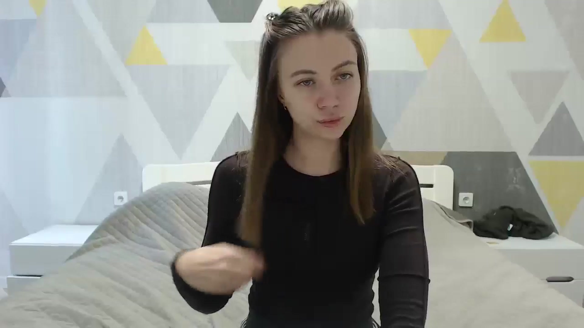 Gallery image thumbnail from Sulfate0's myfreecams stream on, 01/13/2025, 07:58 image 17 of 20