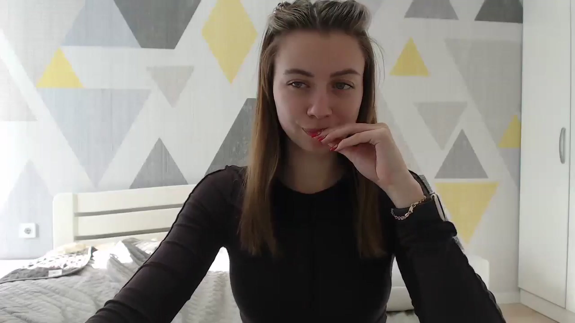 Gallery image thumbnail from Sulfate0's myfreecams stream on, 01/13/2025, 11:08 image 15 of 20
