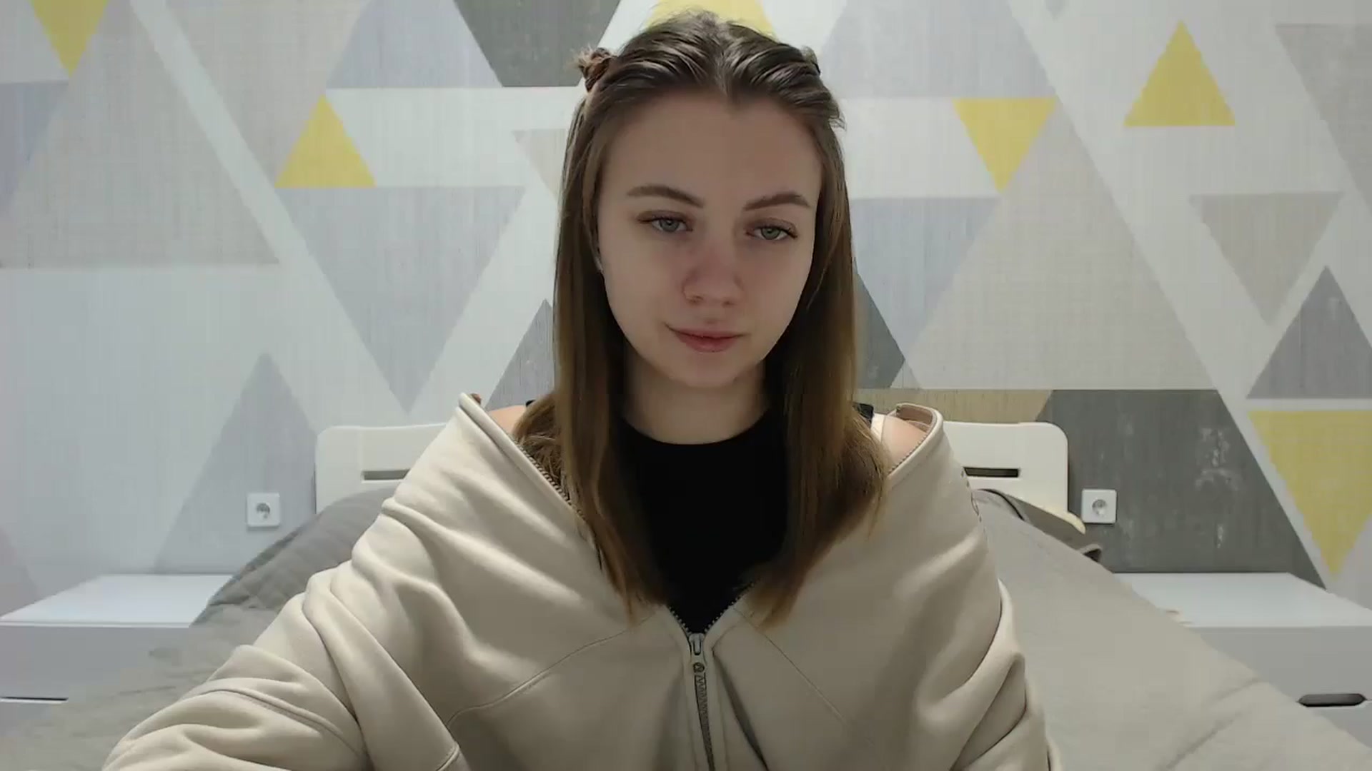 Gallery image thumbnail from Sulfate0's myfreecams stream on, 01/14/2025, 07:57 image 16 of 20