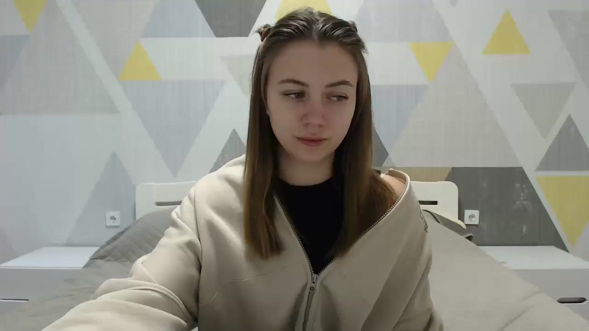 Gallery image thumbnail from Sulfate0's myfreecams stream on, 01/14/2025, 07:57 image 14 of 20