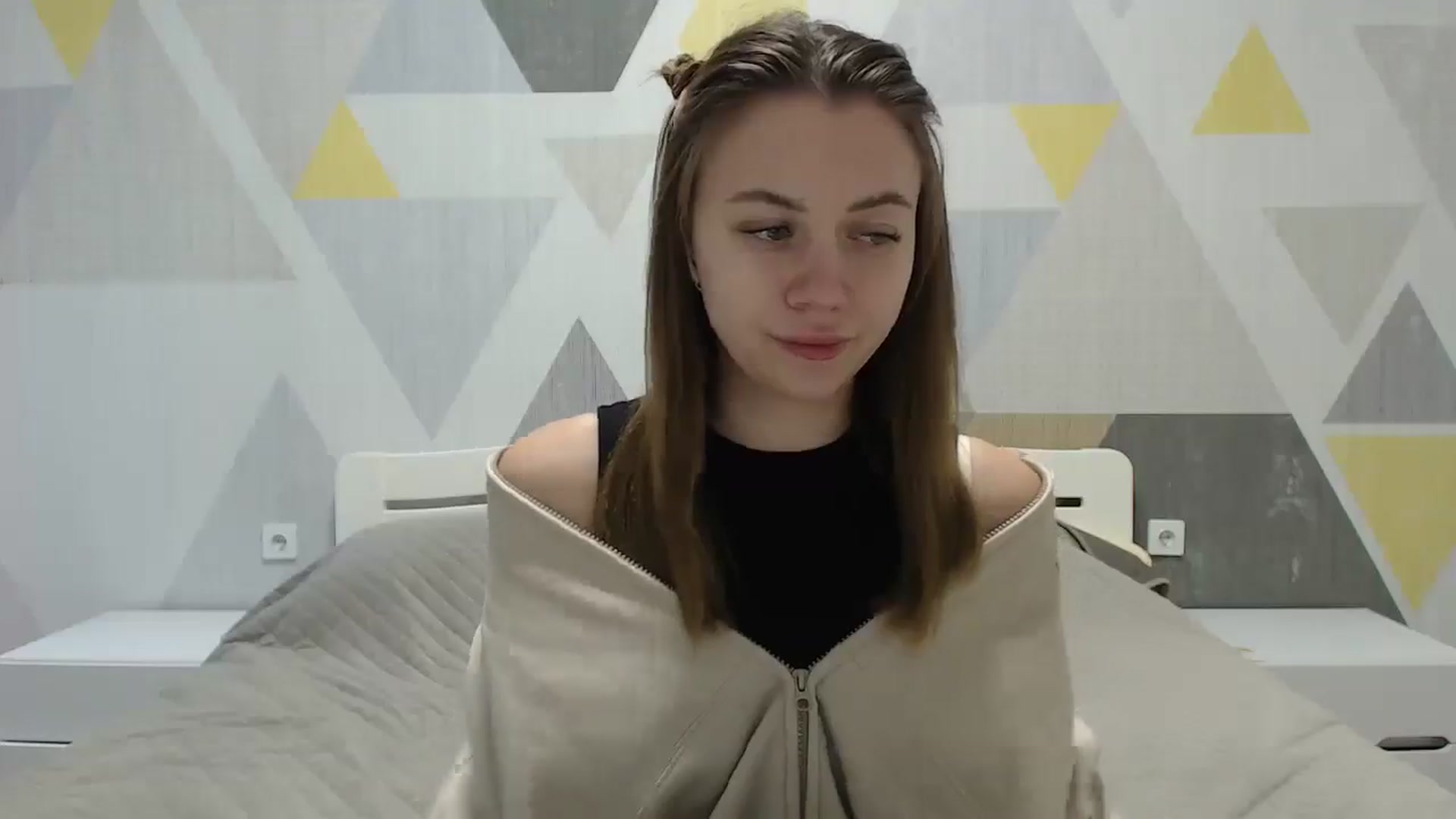 Gallery image thumbnail from Sulfate0's myfreecams stream on, 01/14/2025, 07:57 image 15 of 20