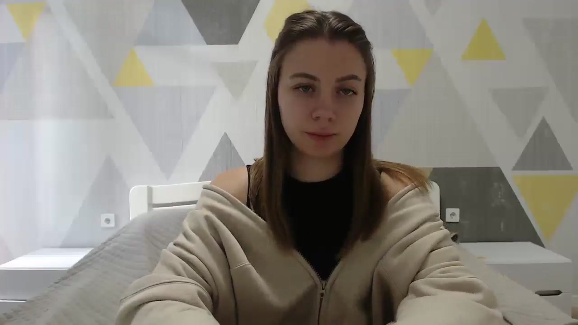 Gallery image thumbnail from Sulfate0's myfreecams stream on, 01/14/2025, 09:25 image 14 of 20