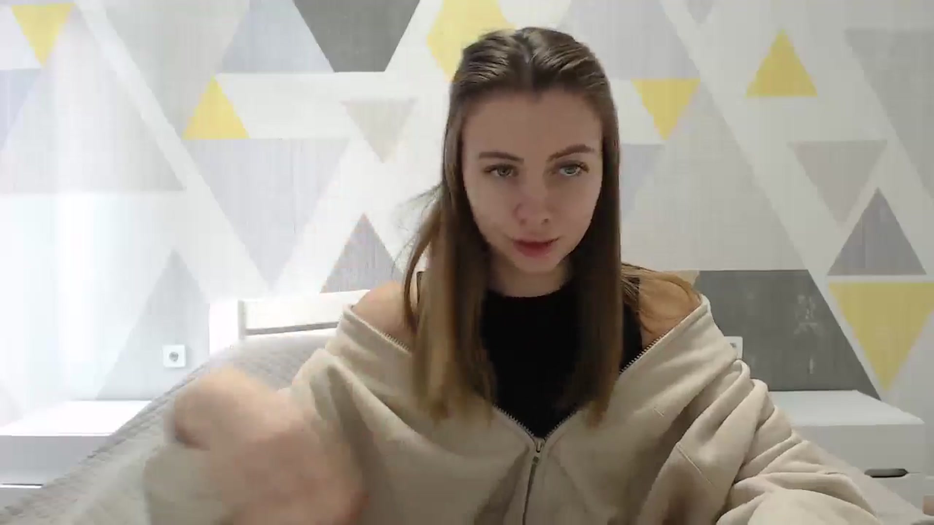 Gallery image thumbnail from Sulfate0's myfreecams stream on, 01/14/2025, 09:25 image 15 of 20