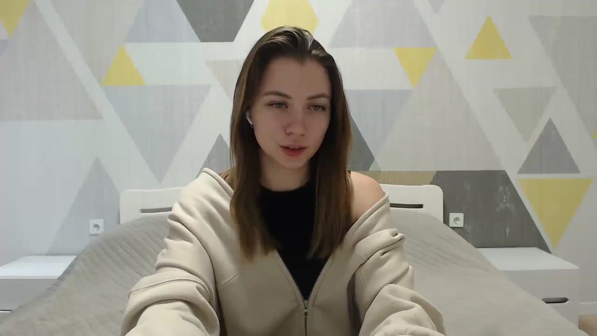 Gallery image thumbnail from Sulfate0's myfreecams stream on, 01/14/2025, 11:04 image 7 of 20