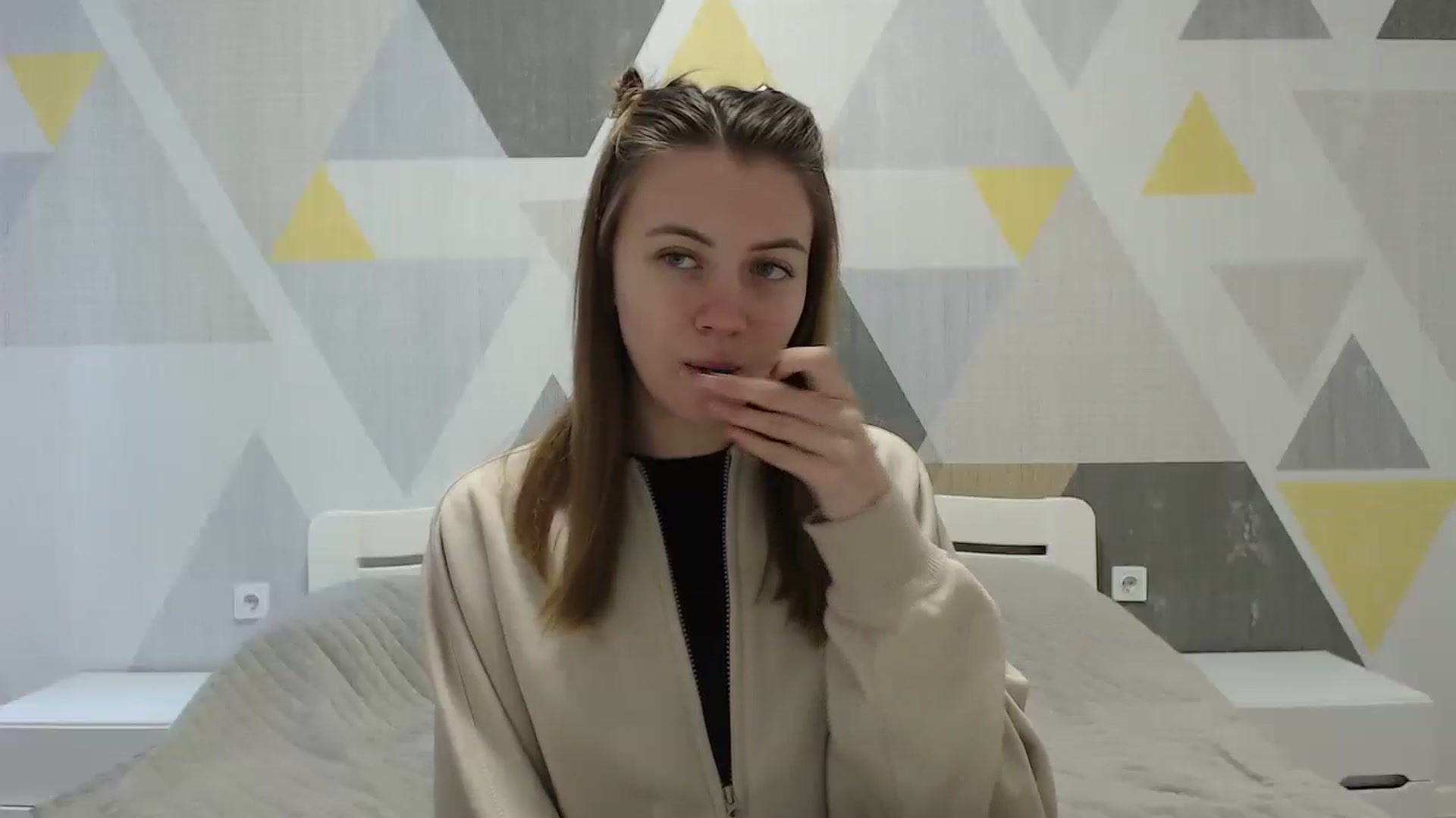 Gallery image thumbnail from Sulfate0's myfreecams stream on, 01/15/2025, 07:45 image 2 of 20