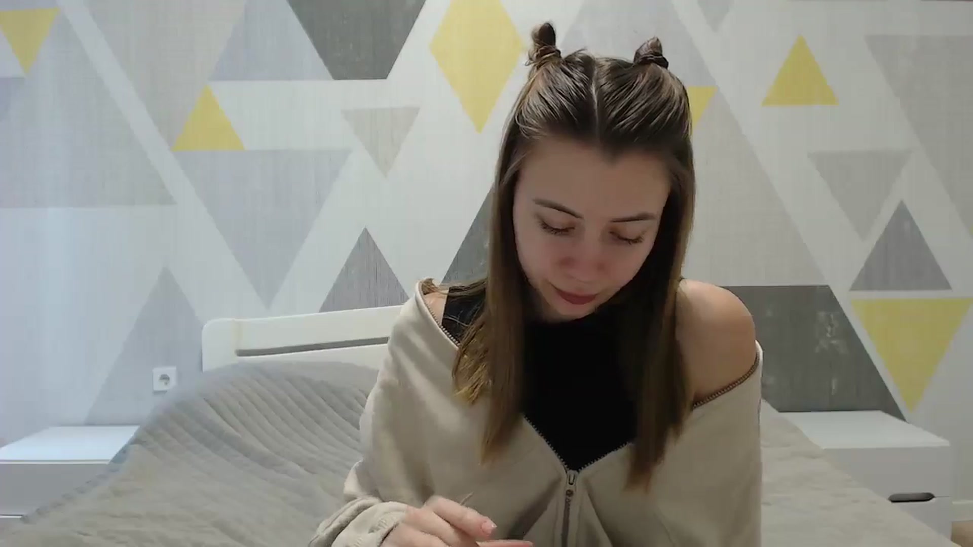 Gallery image thumbnail from Sulfate0's myfreecams stream on, 01/15/2025, 07:45 image 18 of 20