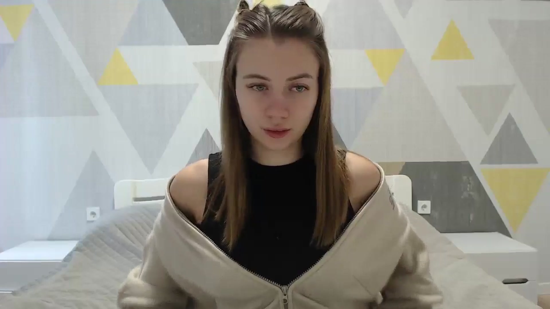Gallery image thumbnail from Sulfate0's myfreecams stream on, 01/15/2025, 08:04 image 12 of 20