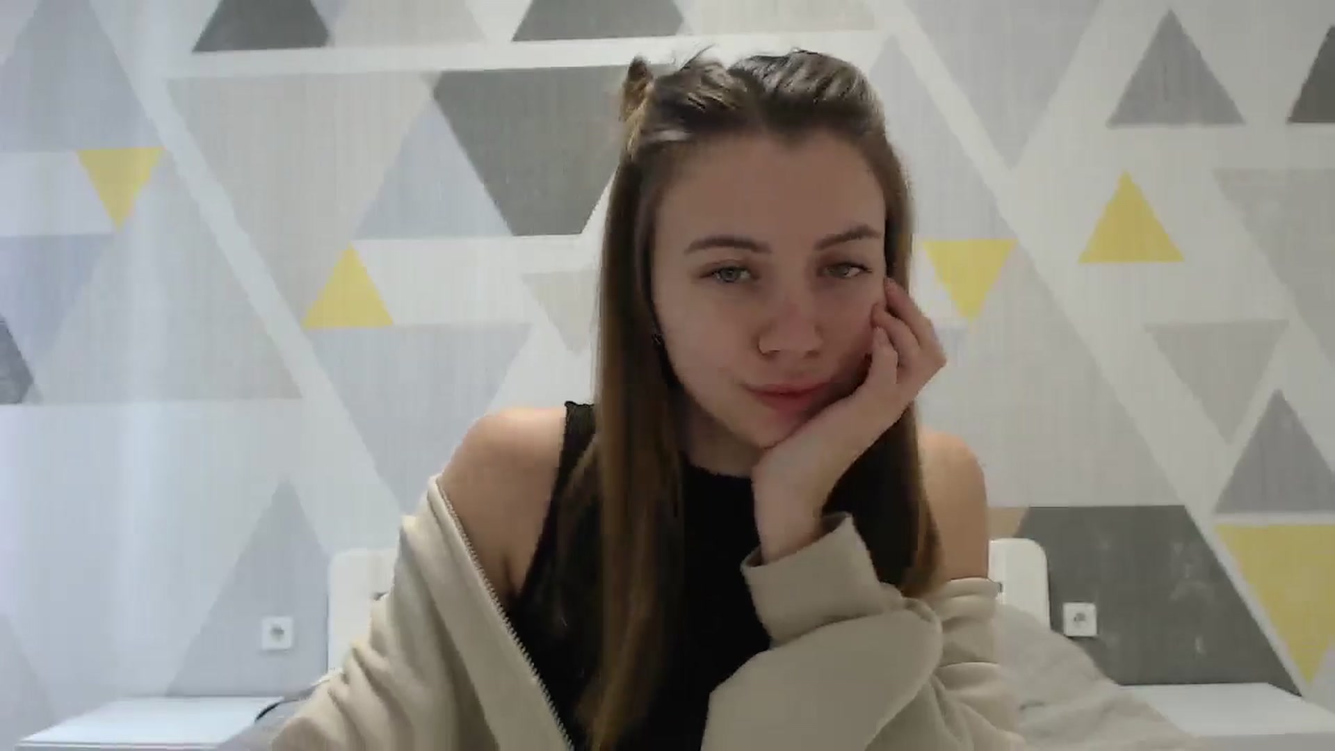 Gallery image thumbnail from Sulfate0's myfreecams stream on, 01/15/2025, 08:18 image 18 of 20