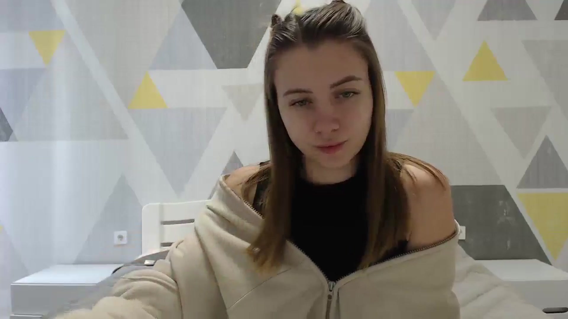 Gallery image thumbnail from Sulfate0's myfreecams stream on, 01/15/2025, 08:42 image 16 of 20