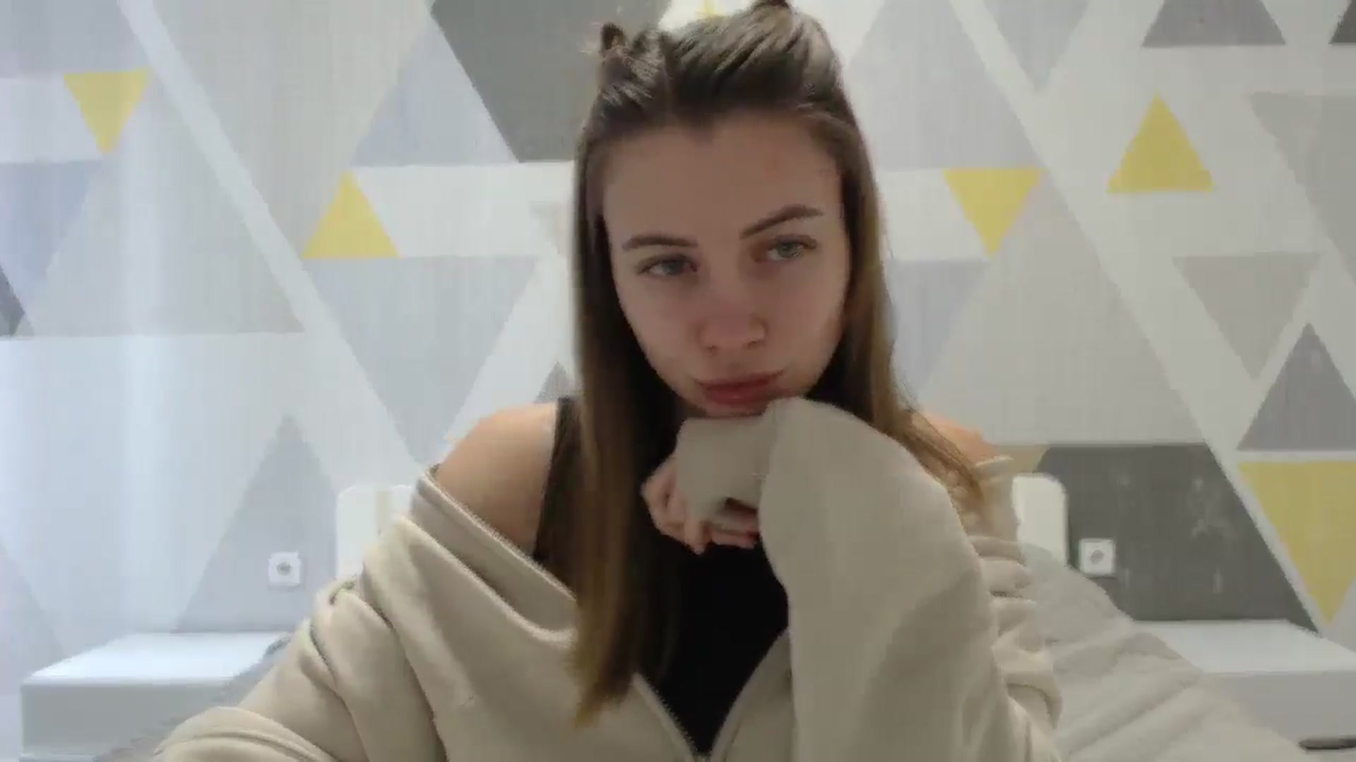 Gallery image thumbnail from Sulfate0's myfreecams stream on, 01/15/2025, 08:42 image 4 of 20
