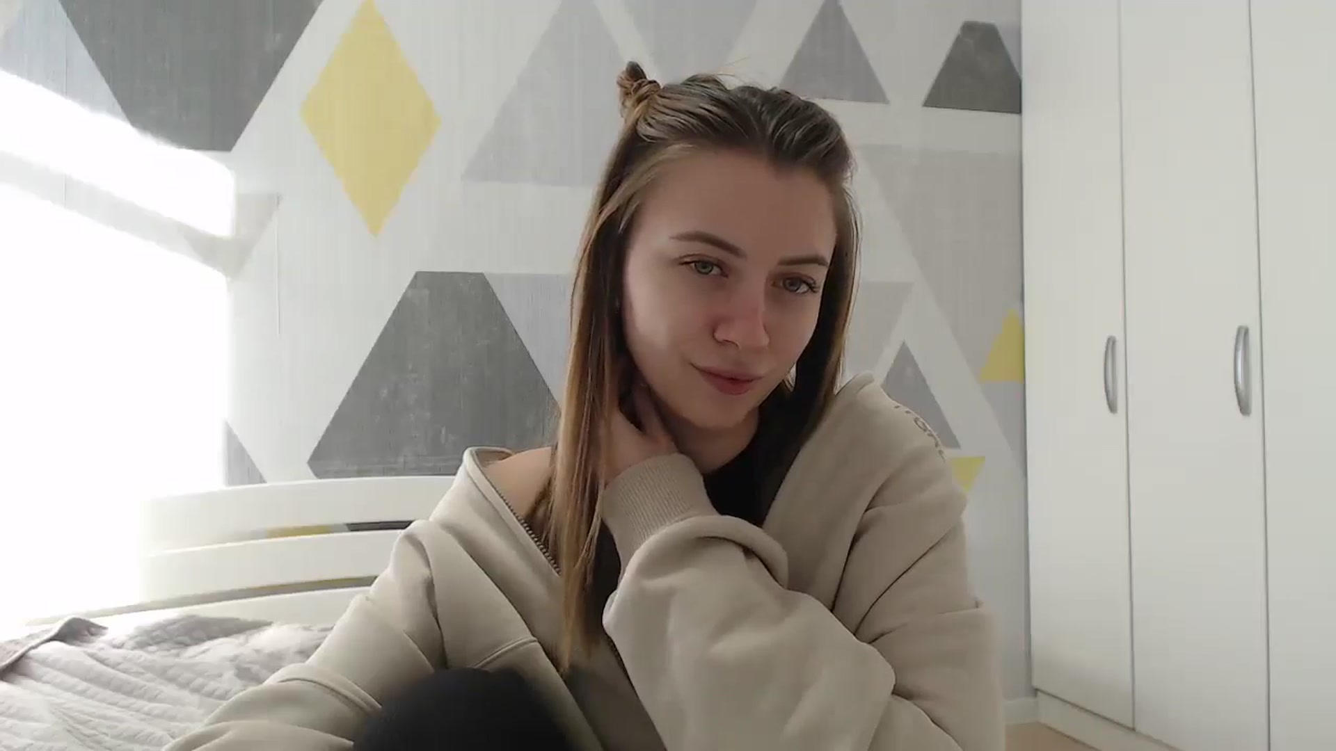 Gallery image thumbnail from Sulfate0's myfreecams stream on, 01/15/2025, 09:27 image 16 of 20