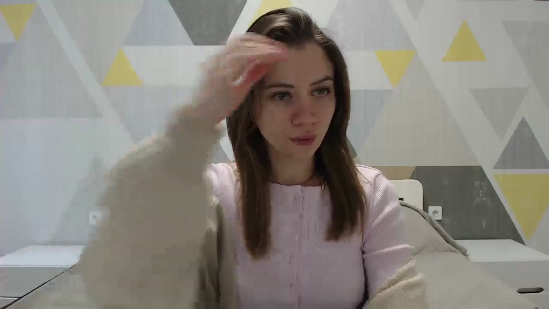 Gallery image thumbnail from Sulfate0's myfreecams stream on, 01/16/2025, 06:52 image 13 of 20