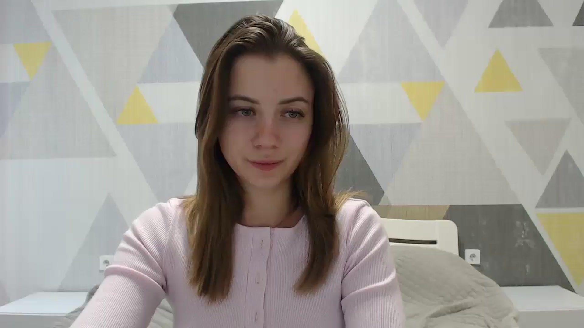 Gallery image thumbnail from Sulfate0's myfreecams stream on, 01/16/2025, 13:43 image 12 of 20