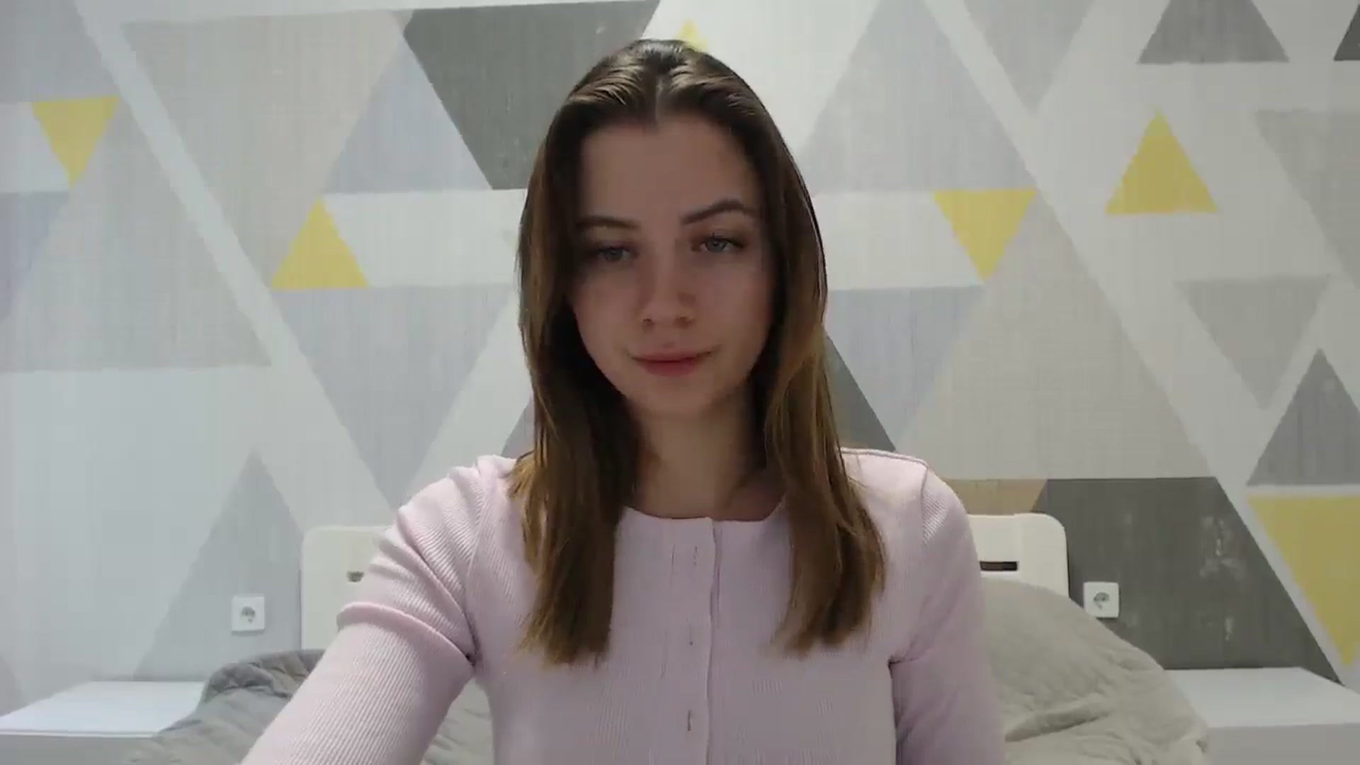 Gallery image thumbnail from Sulfate0's myfreecams stream on, 01/16/2025, 13:43 image 3 of 20