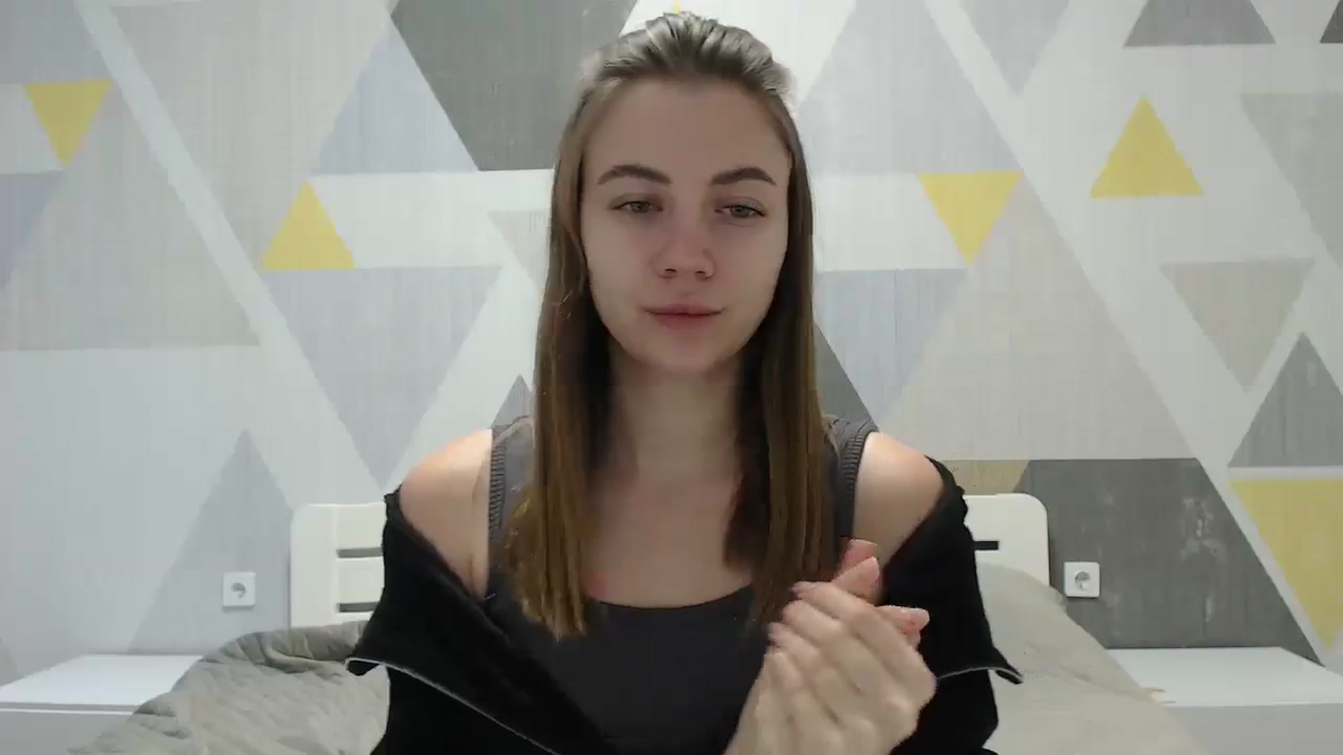 Gallery image thumbnail from Sulfate0's myfreecams stream on, 01/17/2025, 07:03 image 15 of 20