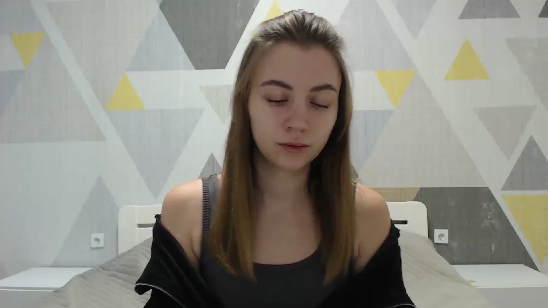 Gallery image thumbnail from Sulfate0's myfreecams stream on, 01/17/2025, 07:03 image 3 of 20