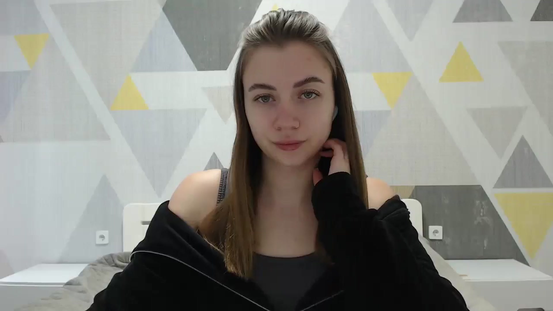 Gallery image thumbnail from Sulfate0's myfreecams stream on, 01/17/2025, 07:45 image 1 of 20