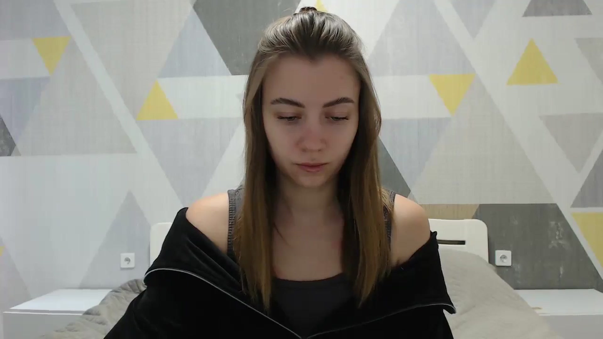 Gallery image thumbnail from Sulfate0's myfreecams stream on, 01/17/2025, 07:45 image 12 of 20