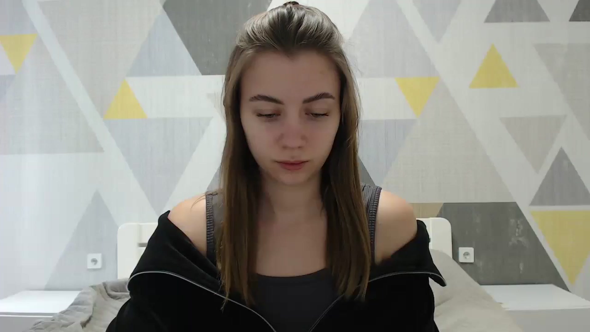 Gallery image thumbnail from Sulfate0's myfreecams stream on, 01/17/2025, 08:25 image 2 of 20