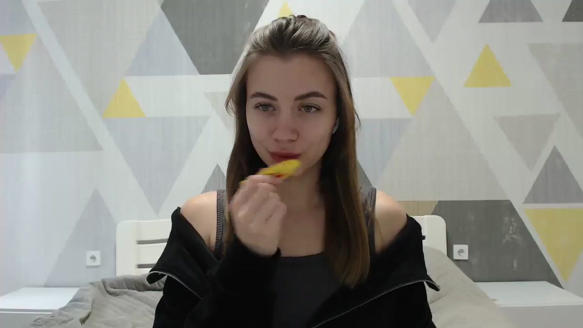 Gallery image thumbnail from Sulfate0's myfreecams stream on, 01/17/2025, 08:25 image 13 of 20
