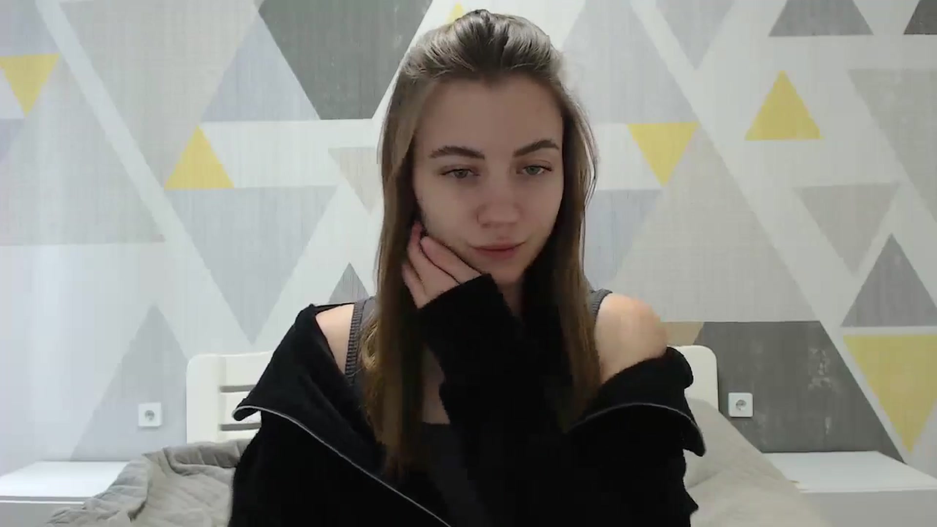 Gallery image thumbnail from Sulfate0's myfreecams stream on, 01/17/2025, 08:25 image 7 of 20