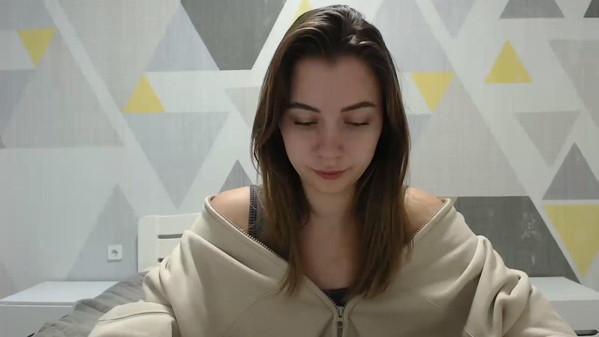 Gallery image thumbnail from Sulfate0's myfreecams stream on, 01/18/2025, 08:23 image 11 of 20