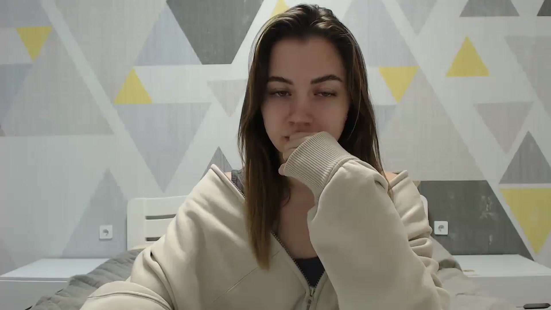Gallery image thumbnail from Sulfate0's myfreecams stream on, 01/18/2025, 08:23 image 17 of 20