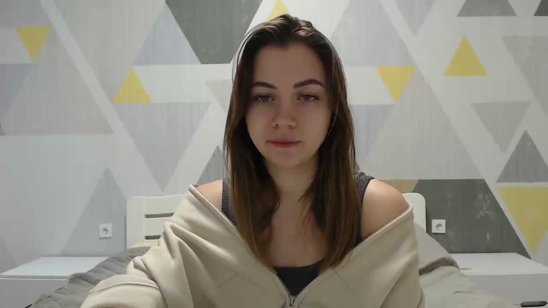 Gallery image thumbnail from Sulfate0's myfreecams stream on, 01/18/2025, 08:23 image 18 of 20