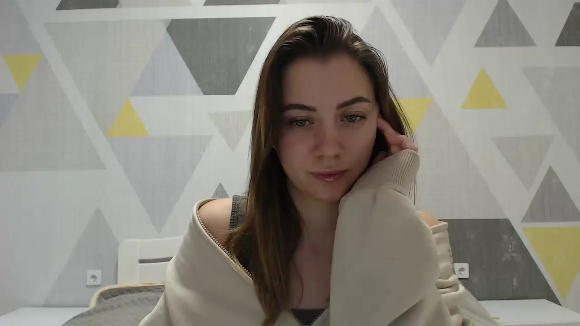 Gallery image thumbnail from Sulfate0's myfreecams stream on, 01/18/2025, 09:45 image 19 of 20